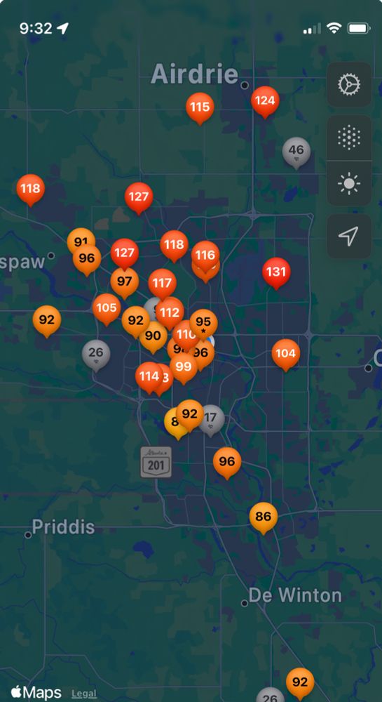 Purple air map of Calgary July 21st with air quality above and below 100ppm showing in red and orange.