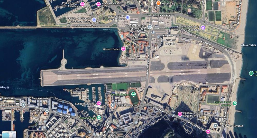 google maps satellite image of the Gibraltar airport  