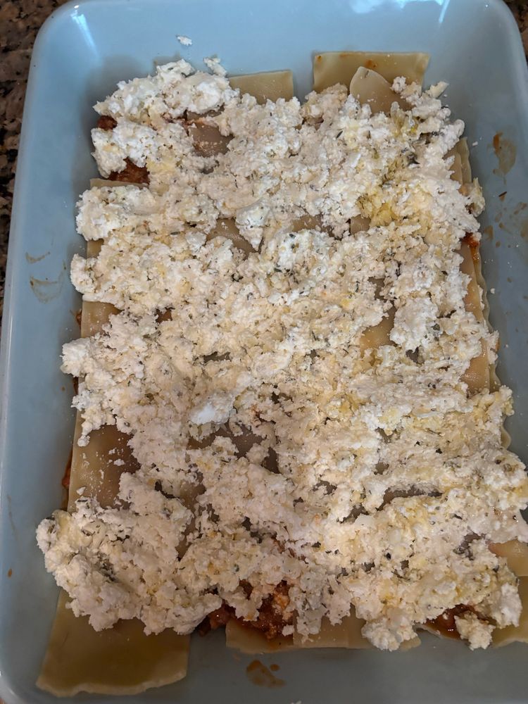 Lasagna noodles and ricotta 