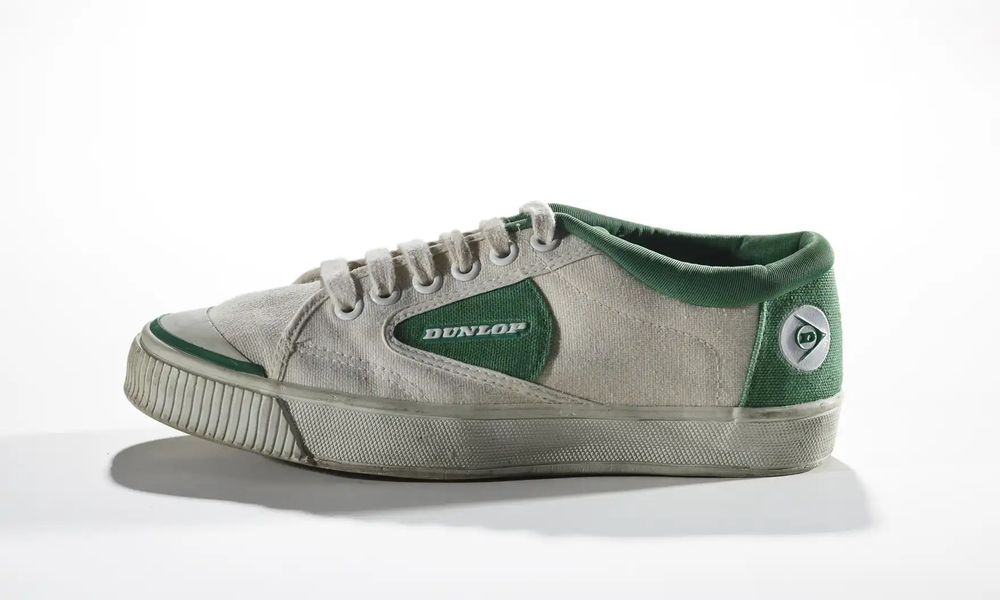 Dunlop green flash trainer, white canvas with green highlighting