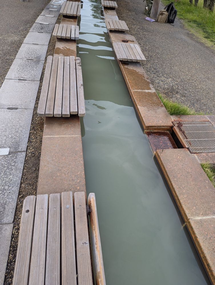 Sakurajima Volcanic Shore Park footbath
桜島溶岩なぎさ公園足湯
