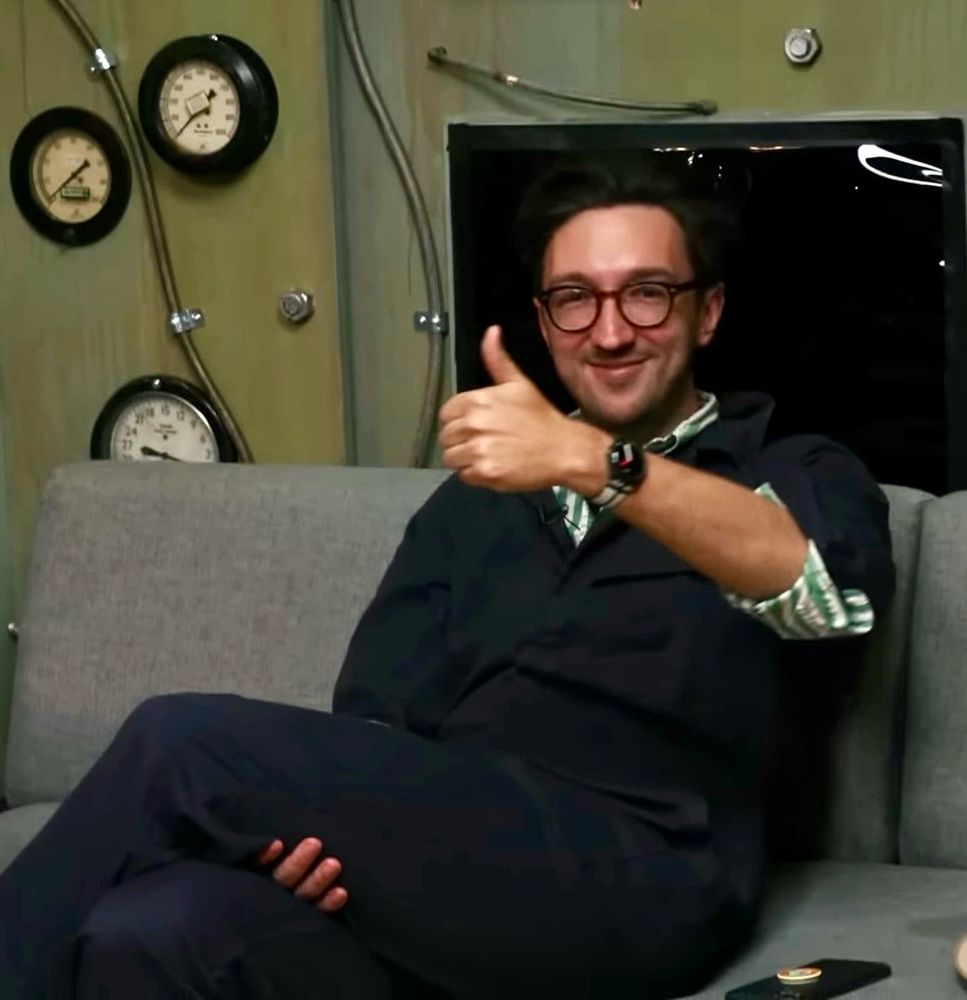 Shane Madej giving a thumbs up