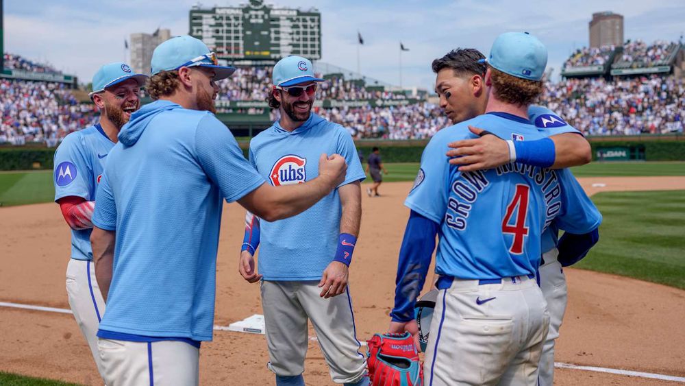 Comparing key Cubs players' first halves in 2025 to 2024
