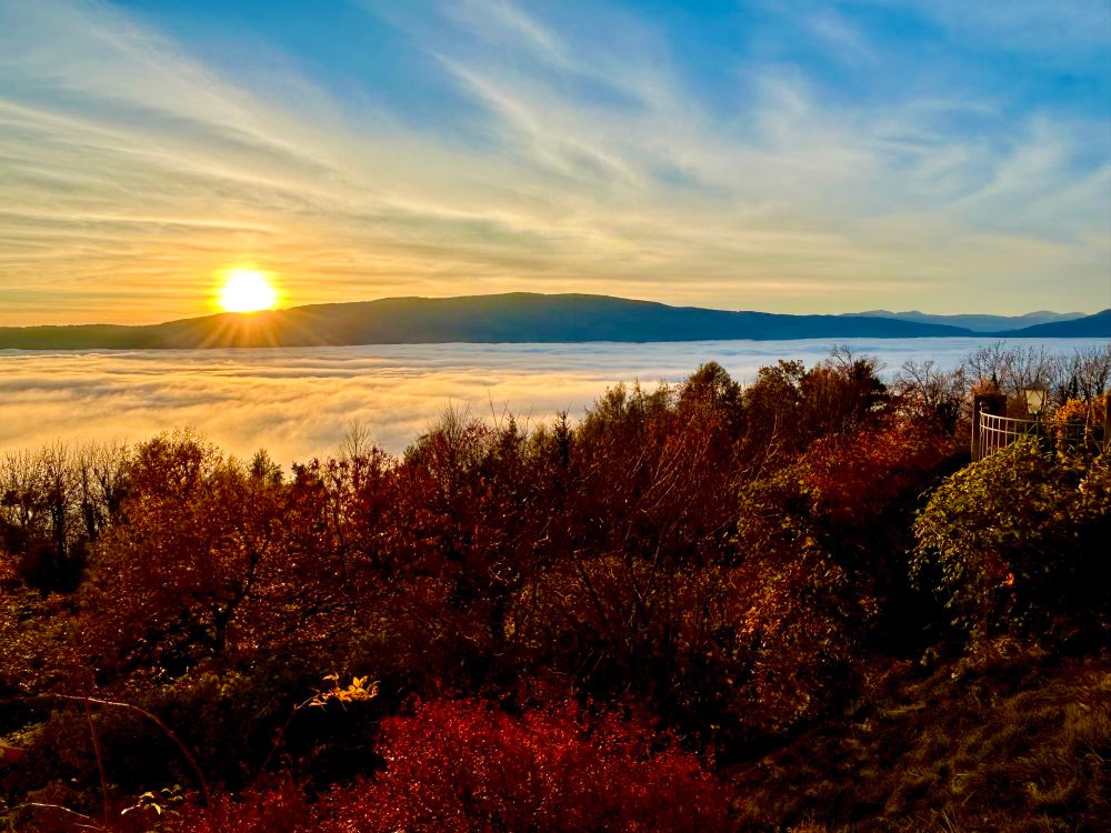 Sonnenuntergang über dem Nebelmeer