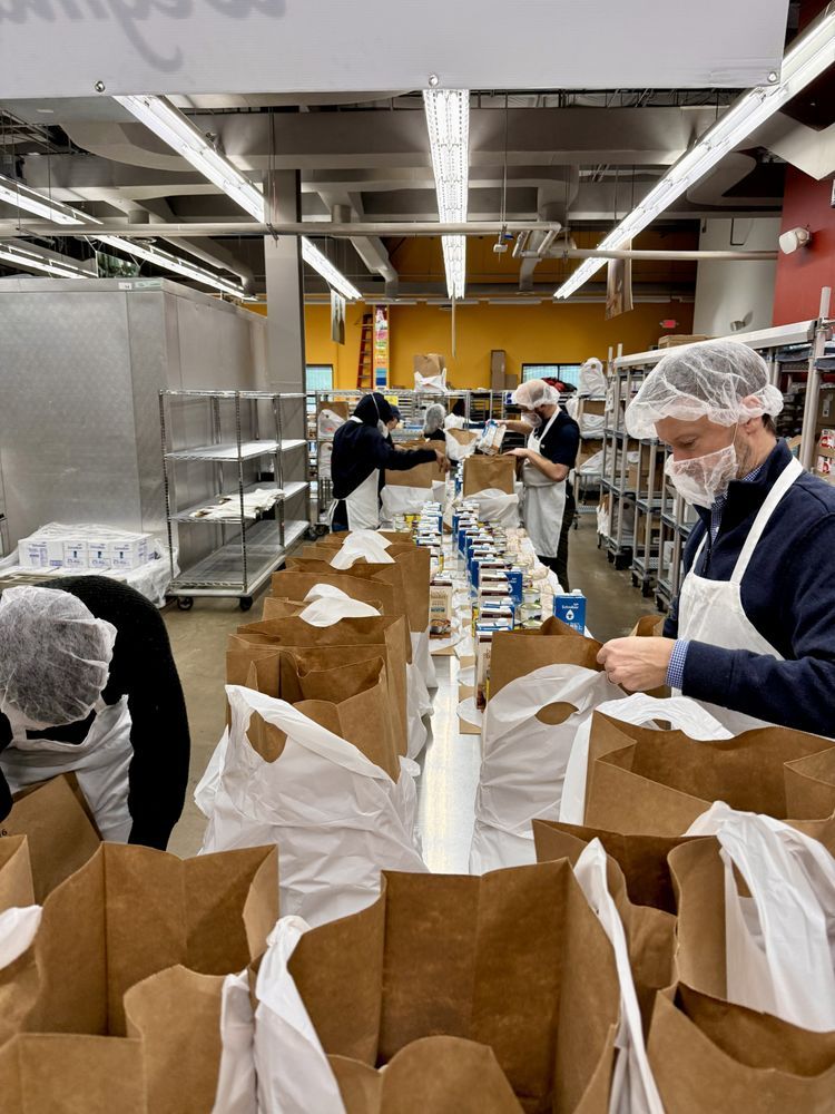 Volunteering at Food & Friends