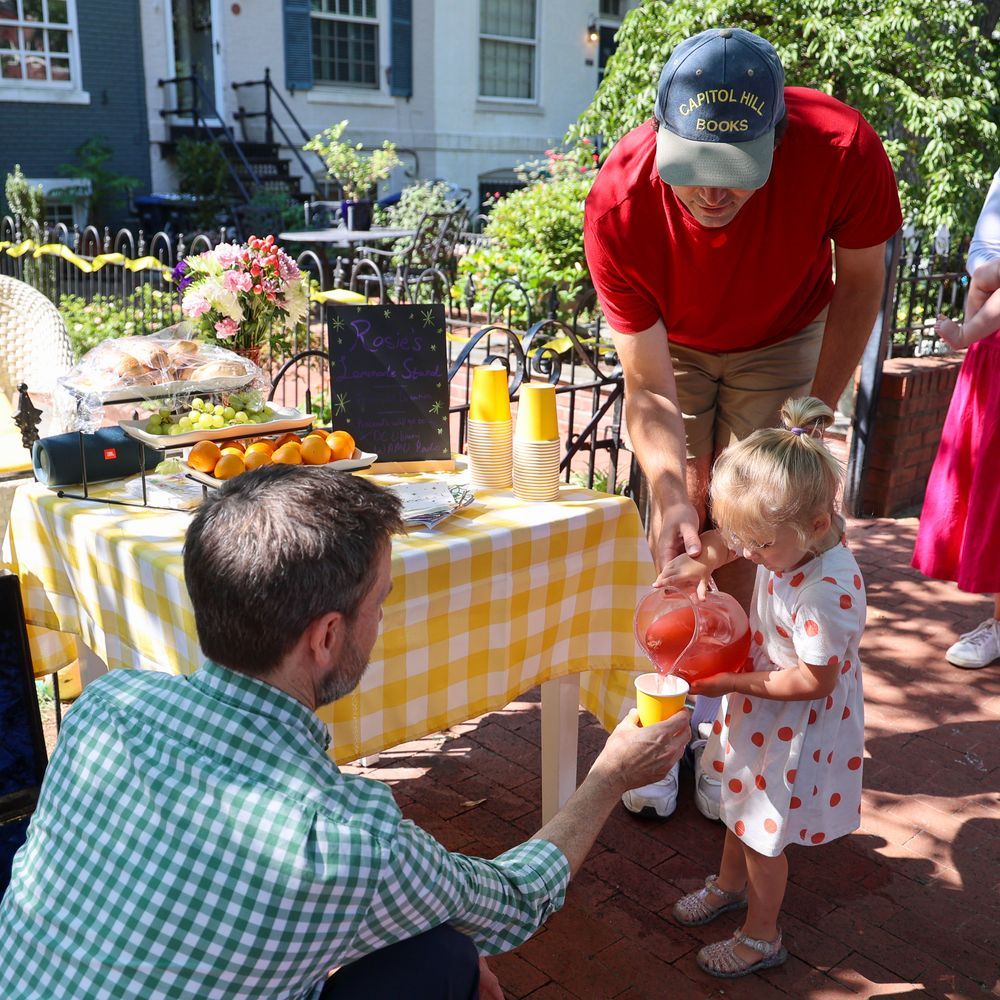 Ward 6 Lemonade Stand