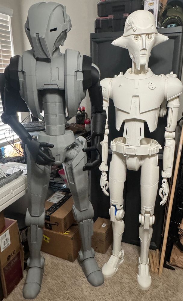 HK-47 and Huyang 3D prints, models by droid division