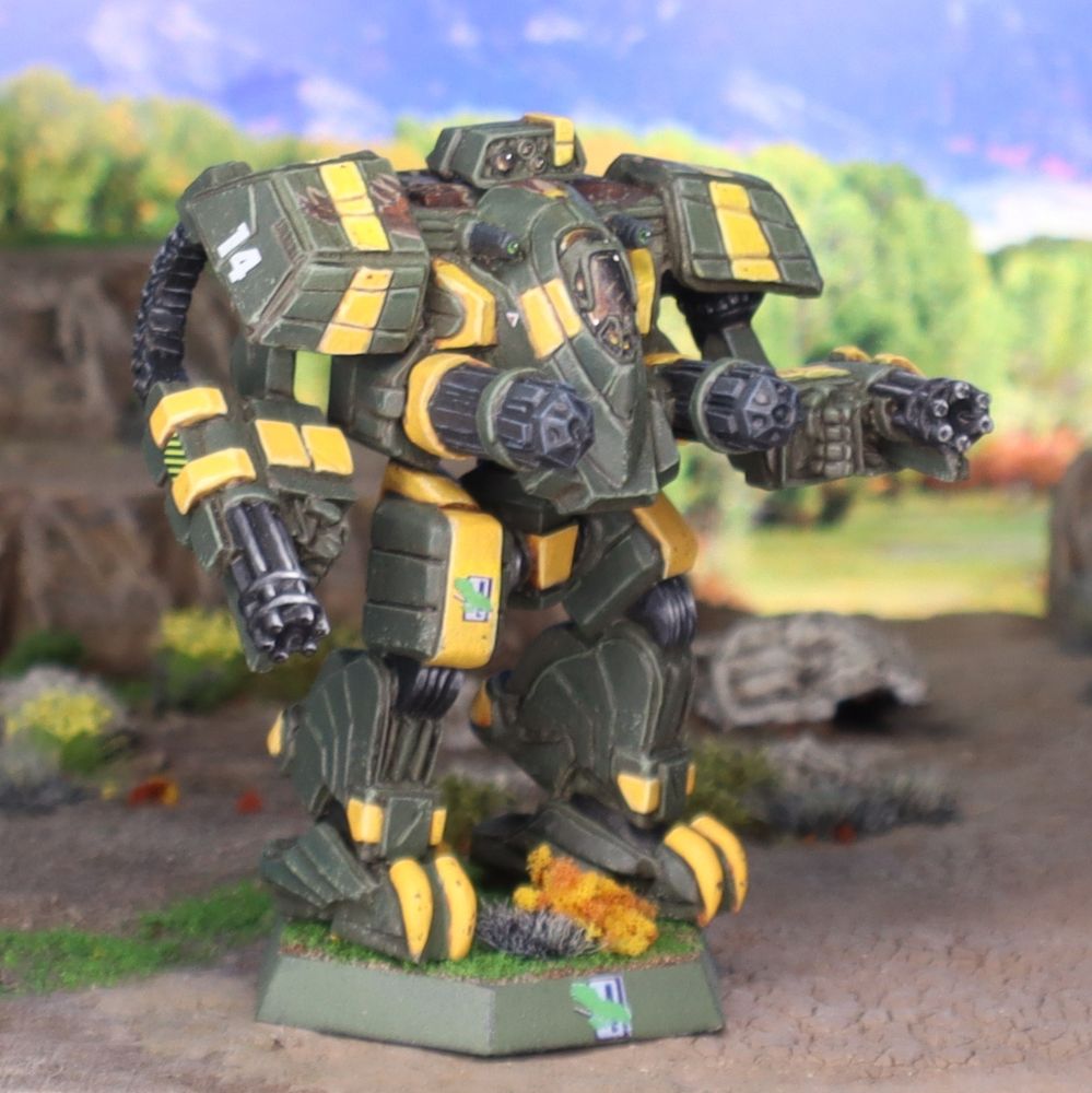 A miniature Jupiter BattleMech in the colors of Clan Jade Falcon's 1st Falcon Sentinels 