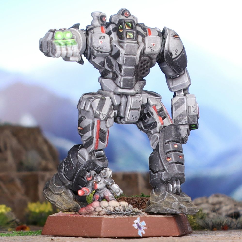A miniature Exterminator battlemech painted in the colors of the reborn Clan Smoke Jaguar.