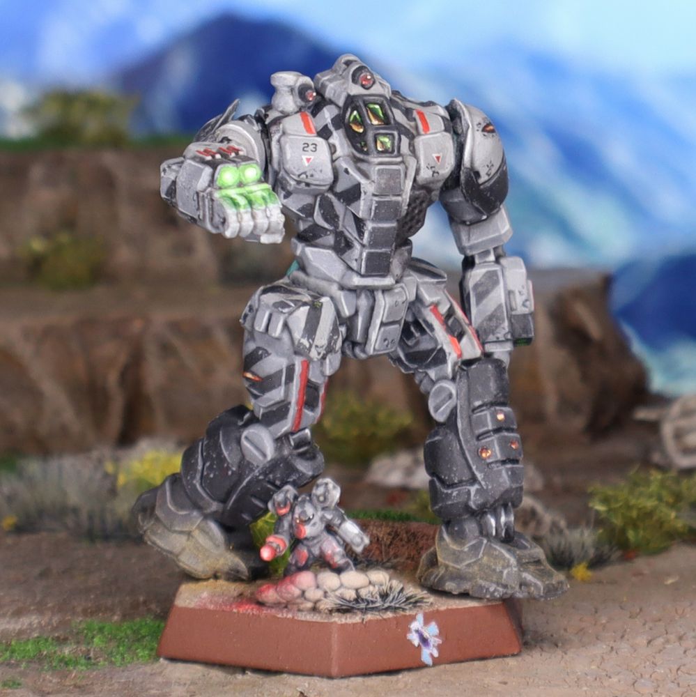 A miniature Exterminator battlemech painted in the colors of the reborn Clan Smoke Jaguar.