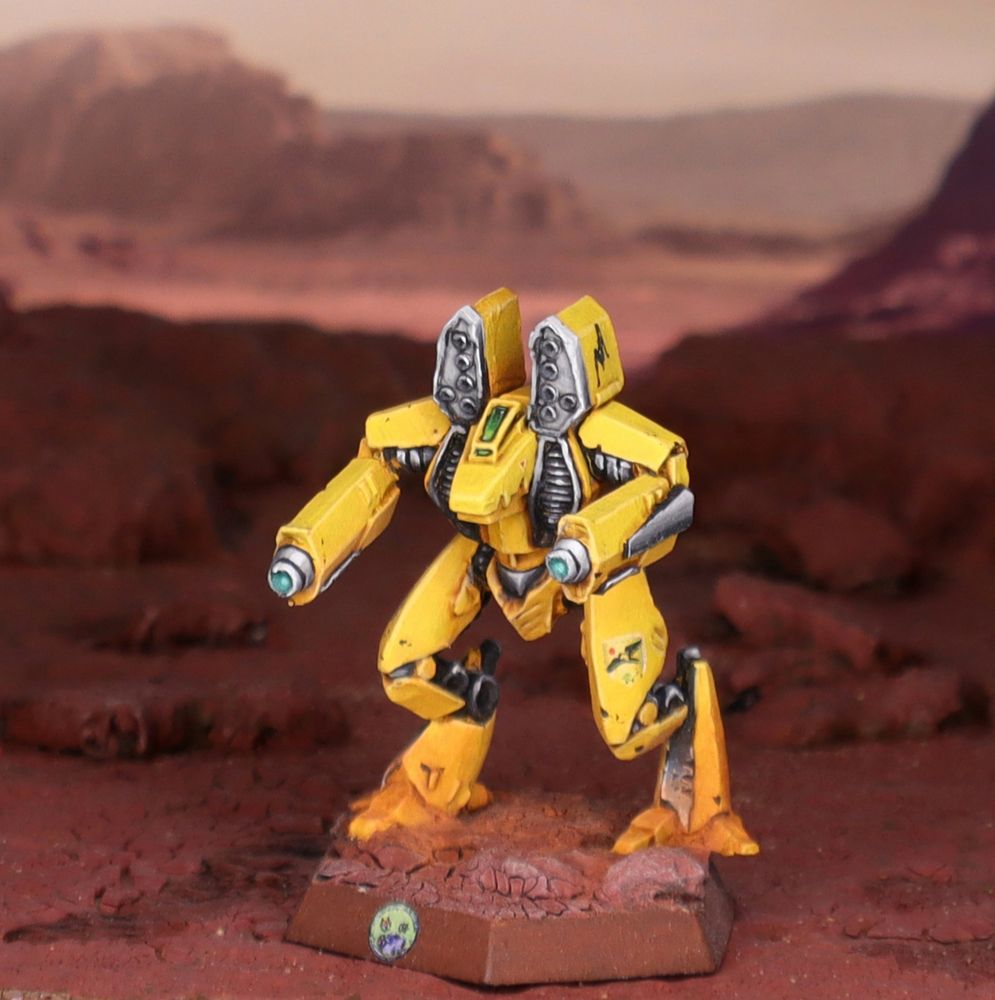 A miniature Anubis BattleMech painted in the colors of the 1st Canopian Cuirassiers. 