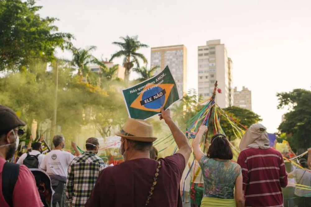 Brazil's Democracy Weakened by Rise of Authoritarian Populism, Study Finds