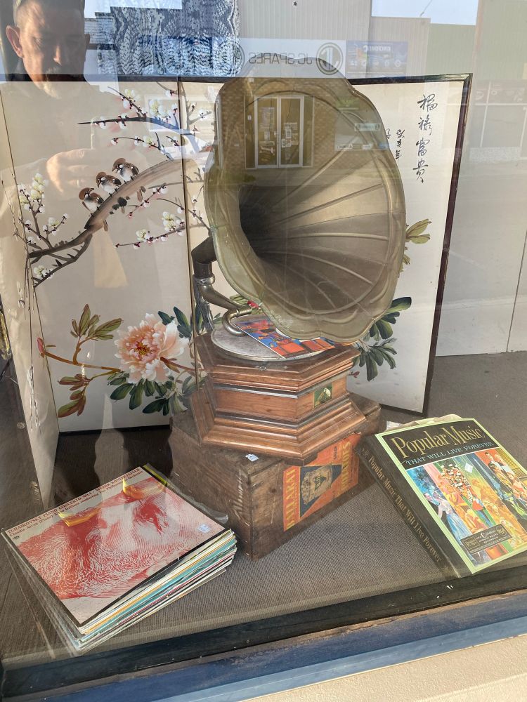 A gramophone.