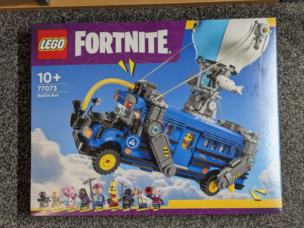 LEGO Fortnite Battle Bus set