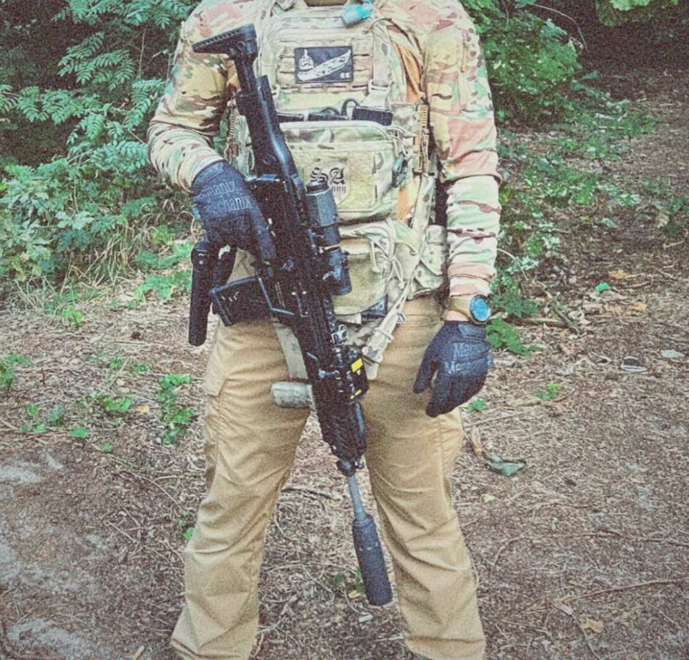 Rare Sightings of Heckler & Koch G36 & HK433s in Ukraine