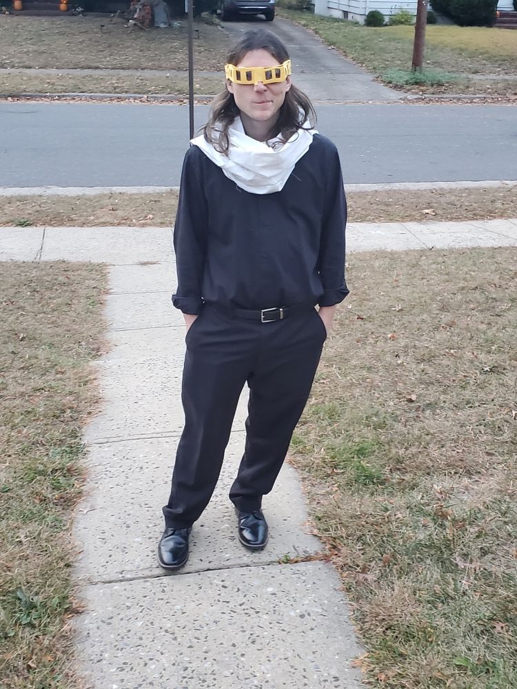 My Halloween costume this year. Shota Aizawa from My Hero Academia.