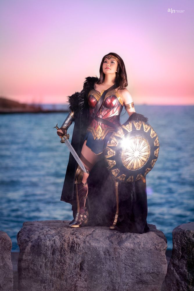 Wonder Woman Cosplay 