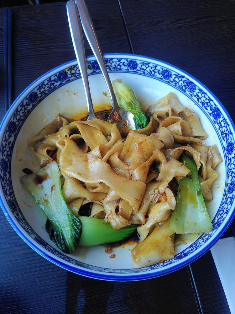 Vegetarian Biang Biang Noodles
Hand-made noodles in chef's special chilli sauce
