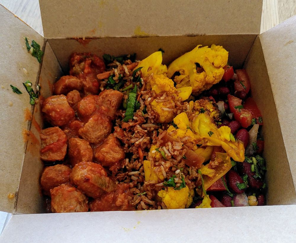 Three salads + Protein
Brown rice with edamame beans 
Brown rice, soy sauce, carrot, edamame bean, red onion, toasted sesame oil, coriander

Crackling Cauliflower 
Cauliflower, fennel, turmeric, red onion, ginger, olive oil, lemon juice, curry powder, garlic, garam masala, cumin, chilli powder, salt, black pepper

Red kidney beans and tomato

Soya chunks
