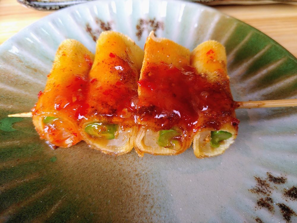 Robata Skewer
Tofu Skin & Asparagus