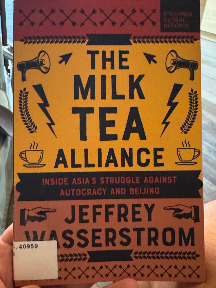 The milk tea alliance book cover