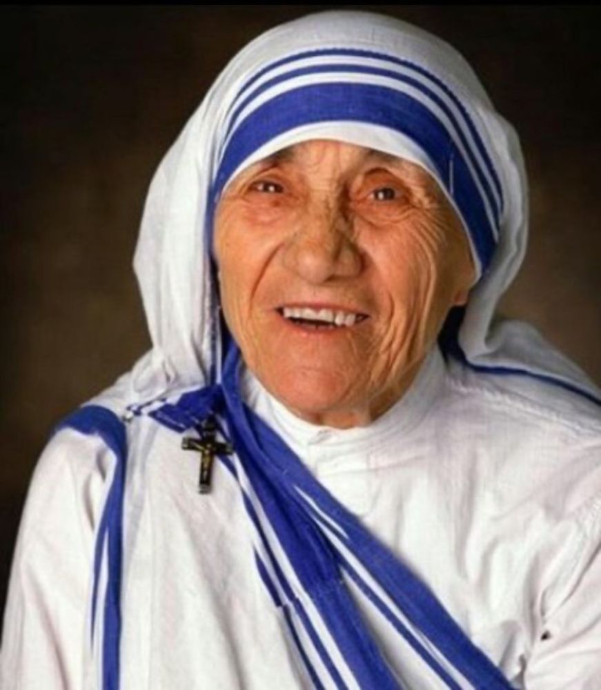 – Dia de Madre Teresa de Calcutá.