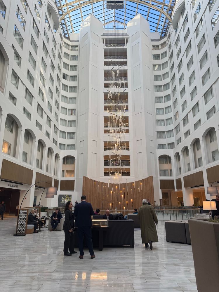 Photo of a grand hotel lobby