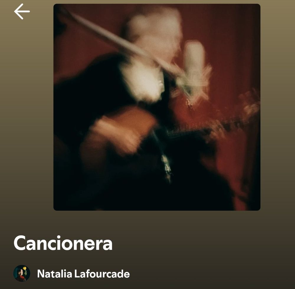 Natalia Lafourcade
Cancionera