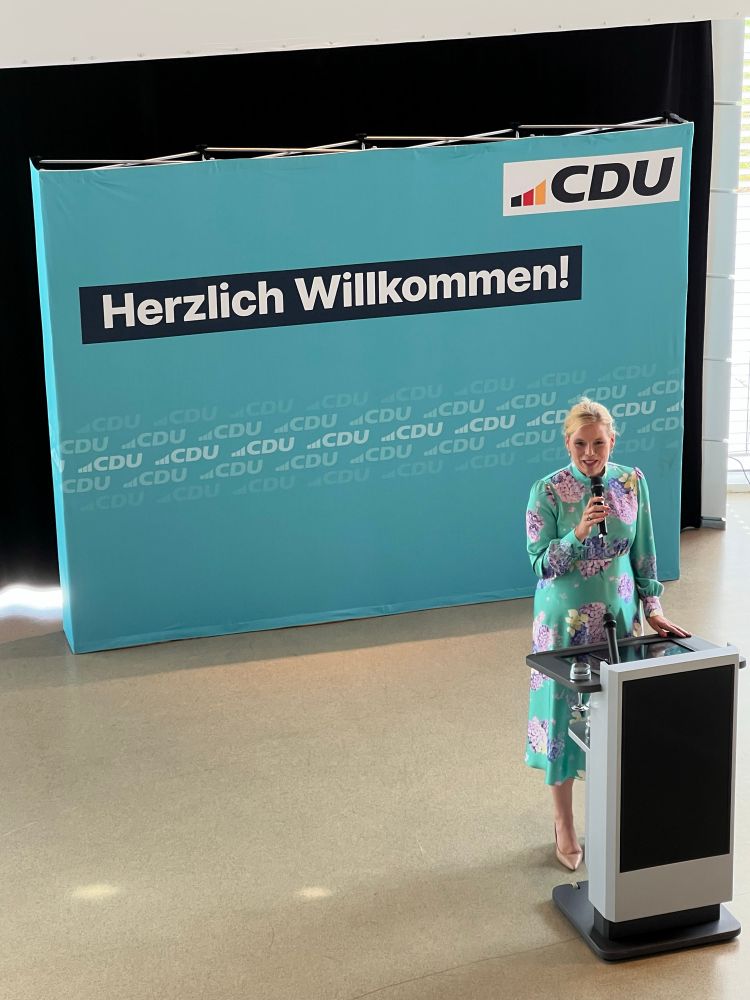Julio Kläcknrr spricht 