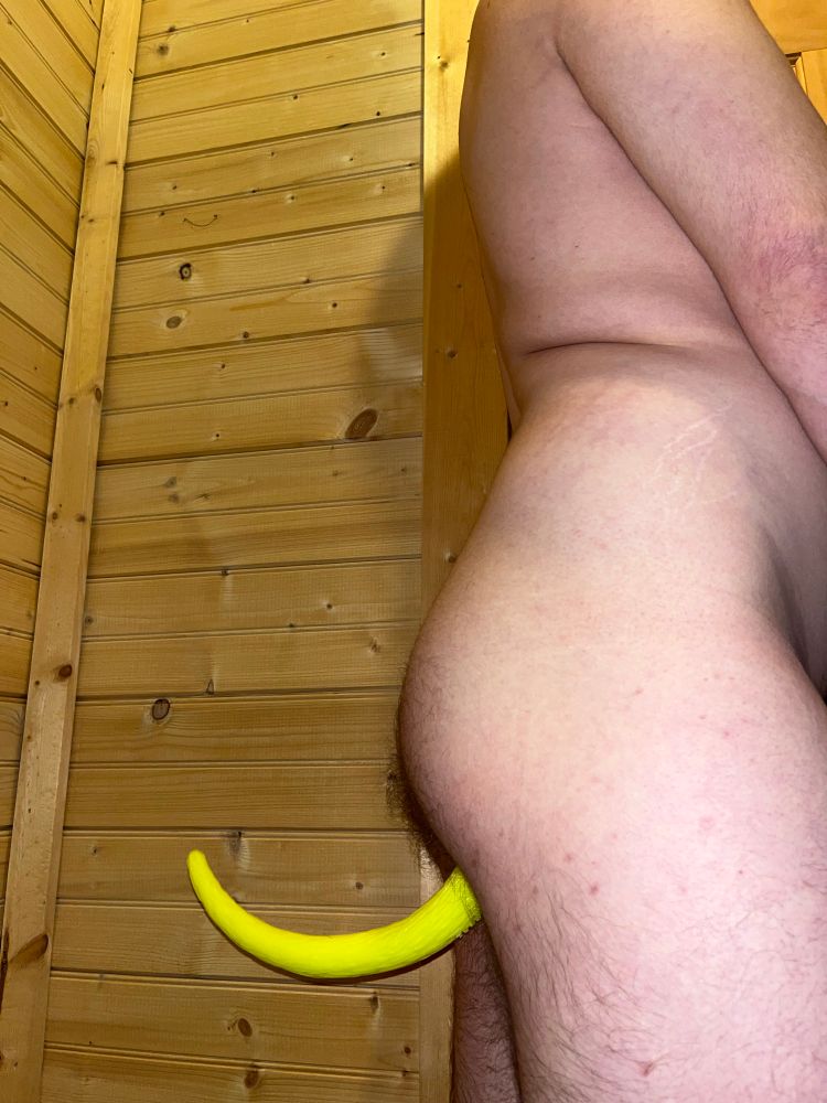 Tail plug