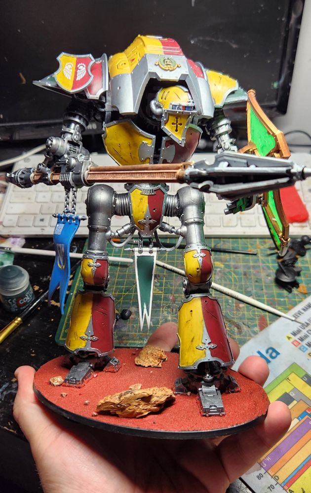 Cerastus Knight Lancer in red/yellow quartered colour scheme 
