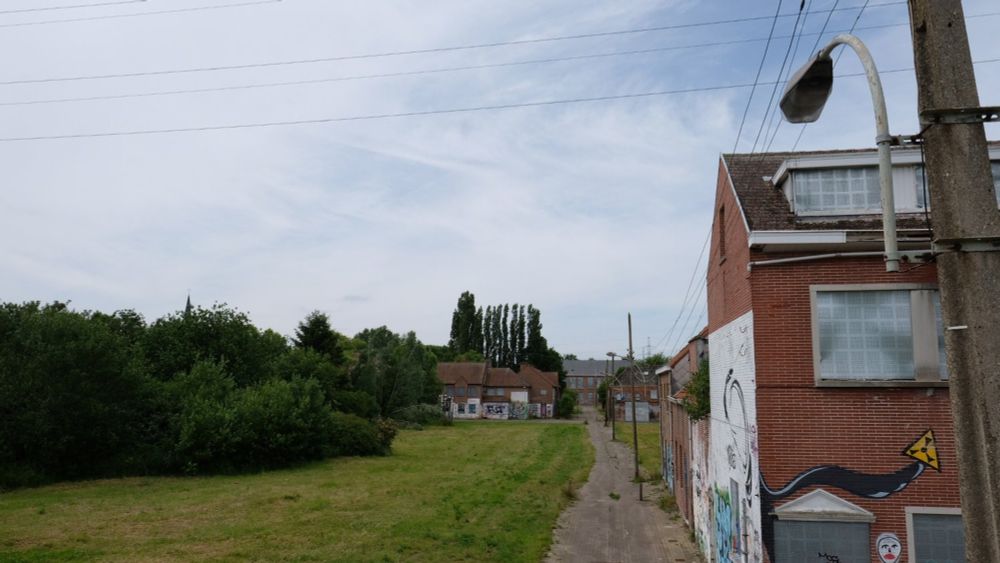 Armoede en de lage middenklasse in Vlaanderen: een actualisering — Denktank Minerva