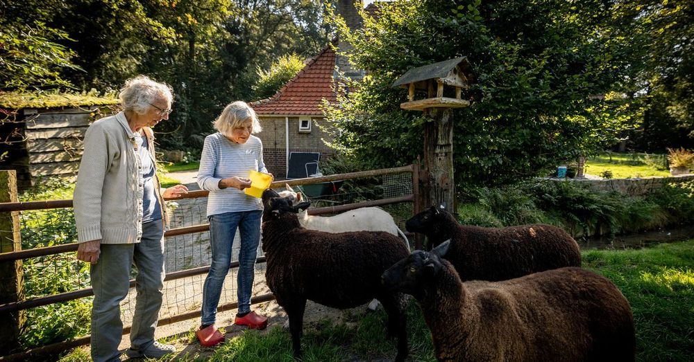 Landgoedeigenaren Mieke en Agnes de Bruijn weten het zeker: ‘Men had de wolf van het begin af aan moeten afschieten’