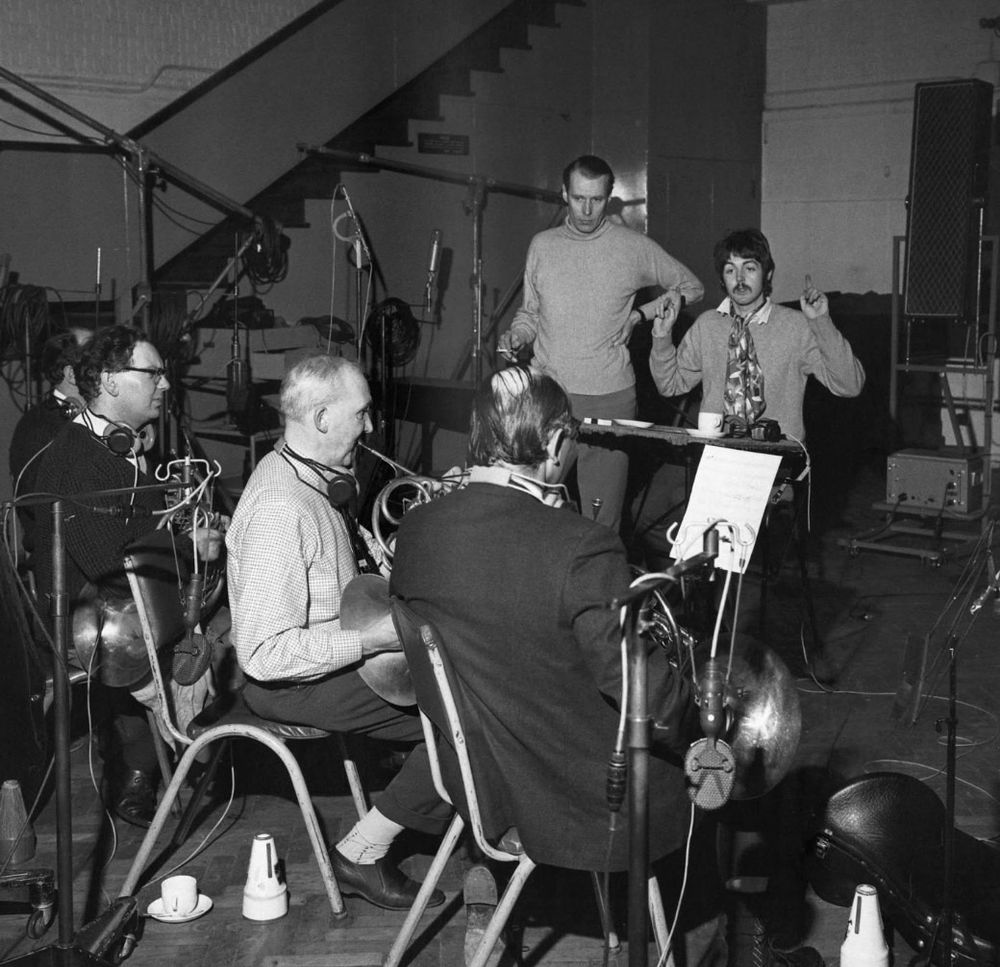 Paul McCartney and George Martin in Studio Two, EMI Studios, Abbey Road for the brass overdub on the song 'Sgt. Pepper's Lonely Hearts Club Band', 3 March 1967.
The #Beatles 
📷Leslie Bryce