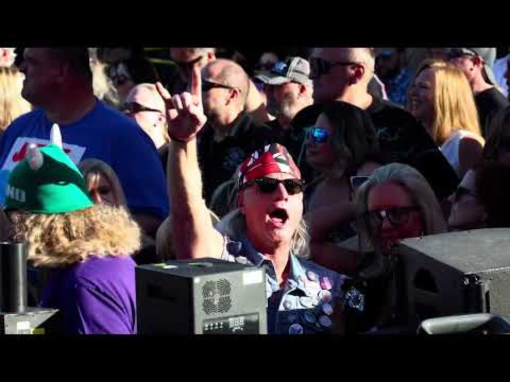 Monsters of Rock Cruise - Nerd Halen 2025