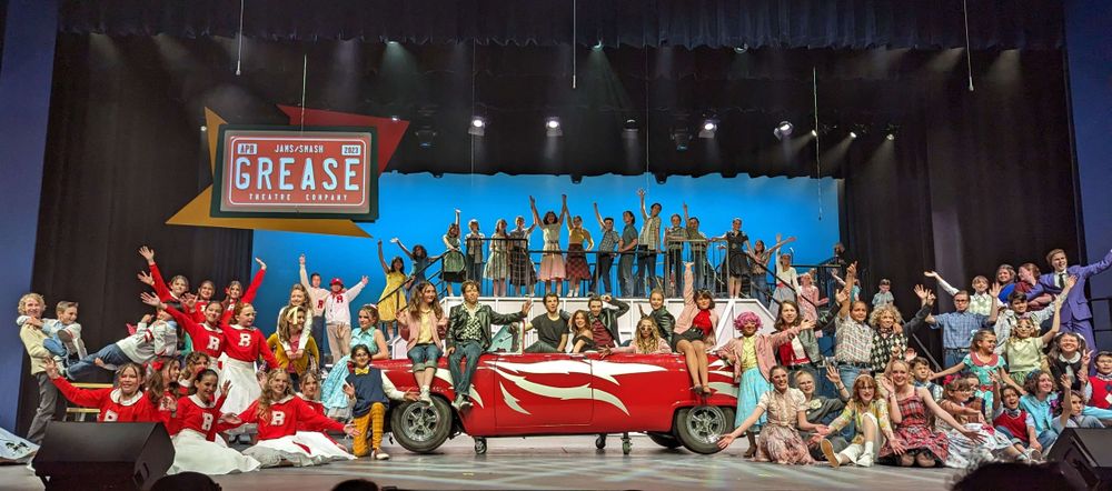 Cast of Grease the musical