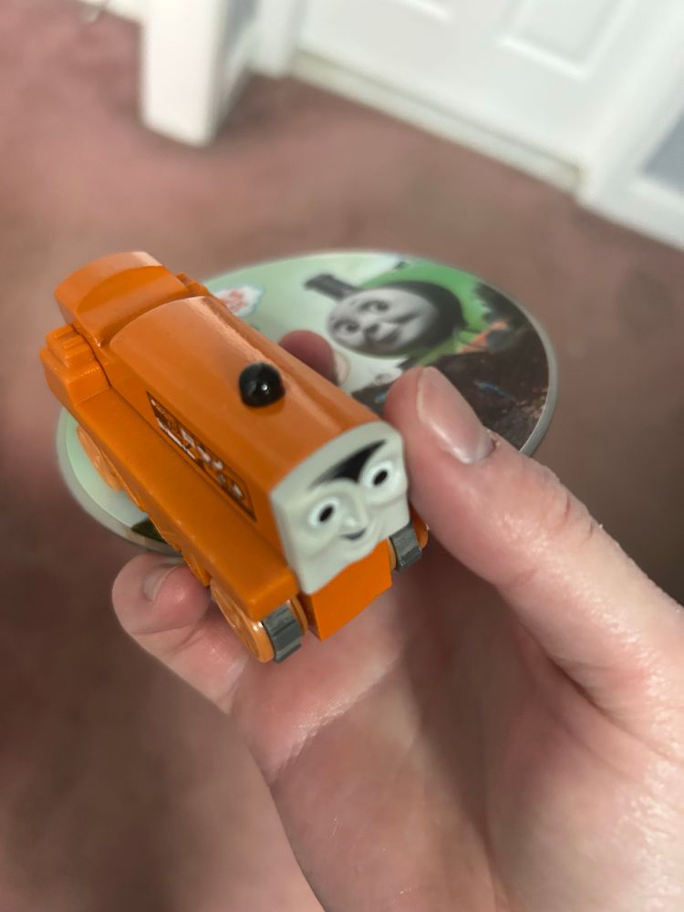 Some Thomas-related items i found behind a piece of furniture.