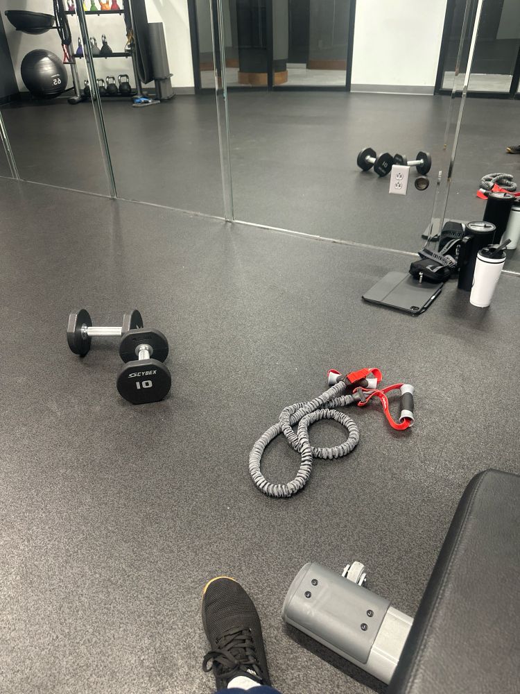 Image of gym equipment 