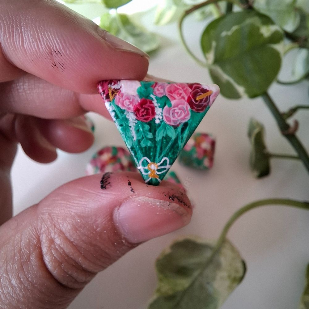 a sice view of the d4 with the stems and some roses and greens