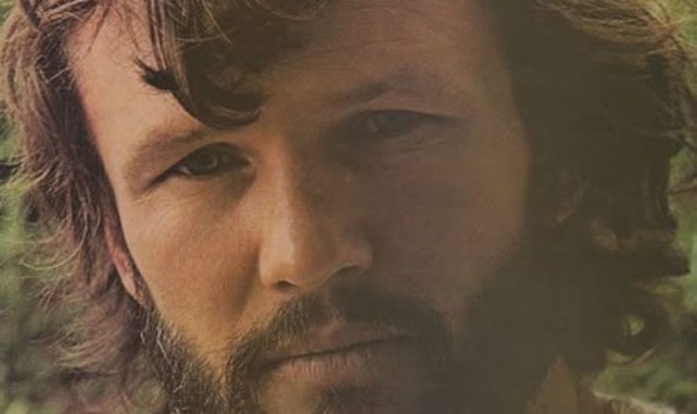 “You’re A Disgrace To Us” – Kris Kristofferson’s Family Disowned Him For Pursuing Country Music