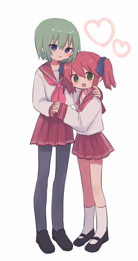 girls kissing :3