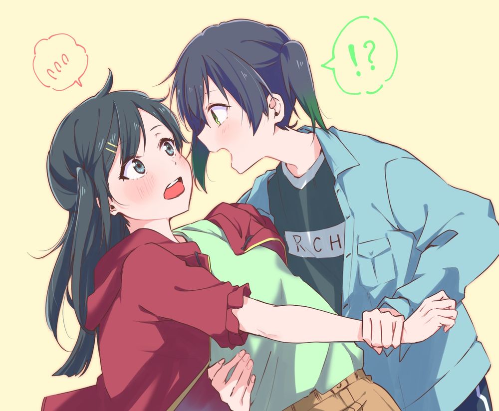 girls kissing :3
