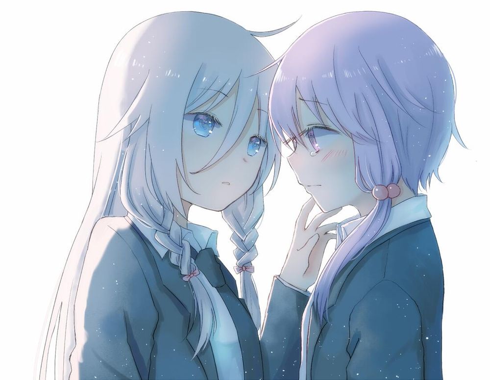 girls kissing :3
