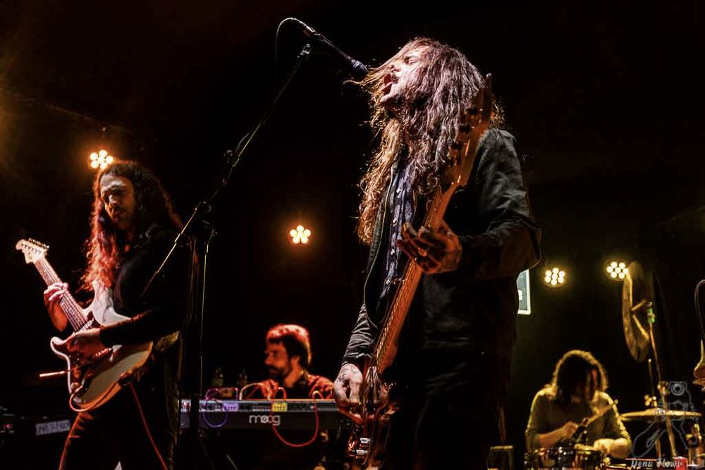 Fotos del concierto de Crownledge en Groove de Portugalete el 16/II/2024. Alex Atienza -guitarra-, Luis Ortiz -teclado, samplers-, Ian Mason -bajo y voz- y David Rodriguez -batería-