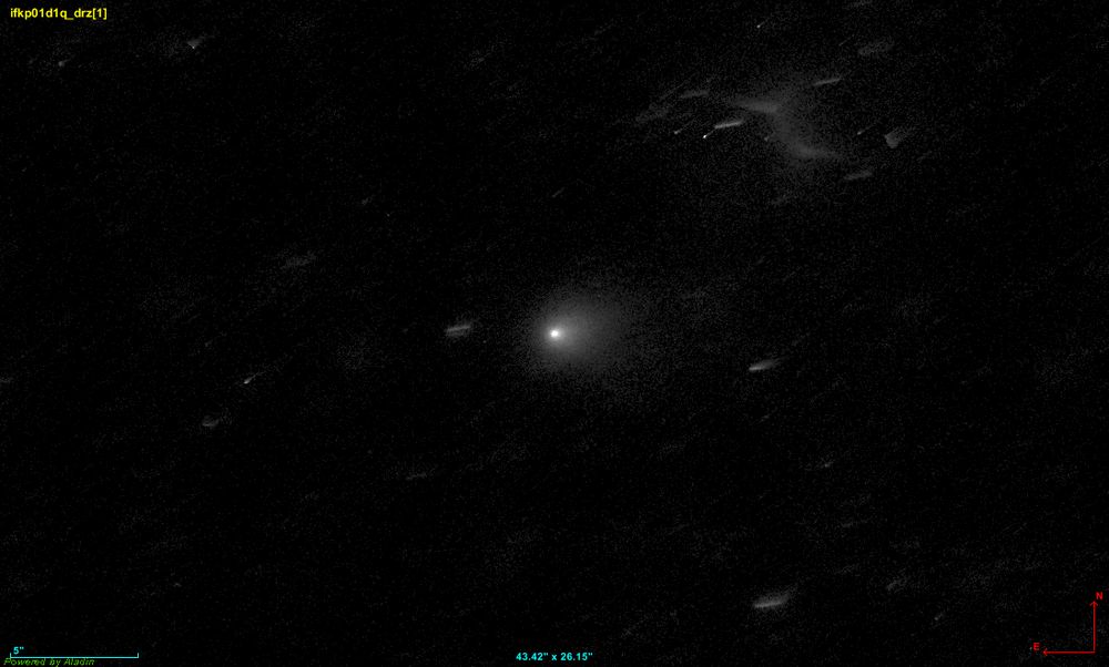 A single image of 3I/ATLAS made by combining the two frames with darken blending. This removes cosmic rays and stars and isolates the comet, whose appearance doesn't change between the image.s