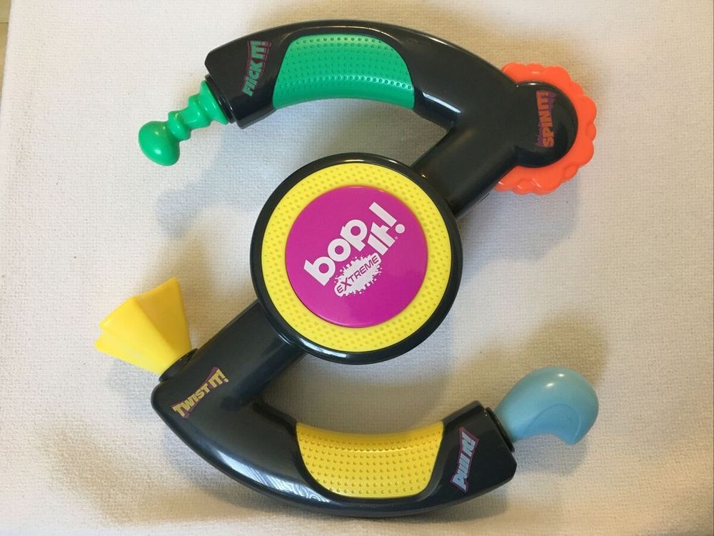 Bop-It: eXtreme!