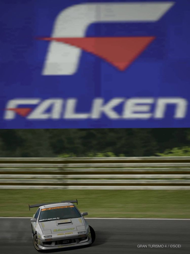 Gran Turismo 4 drifting image