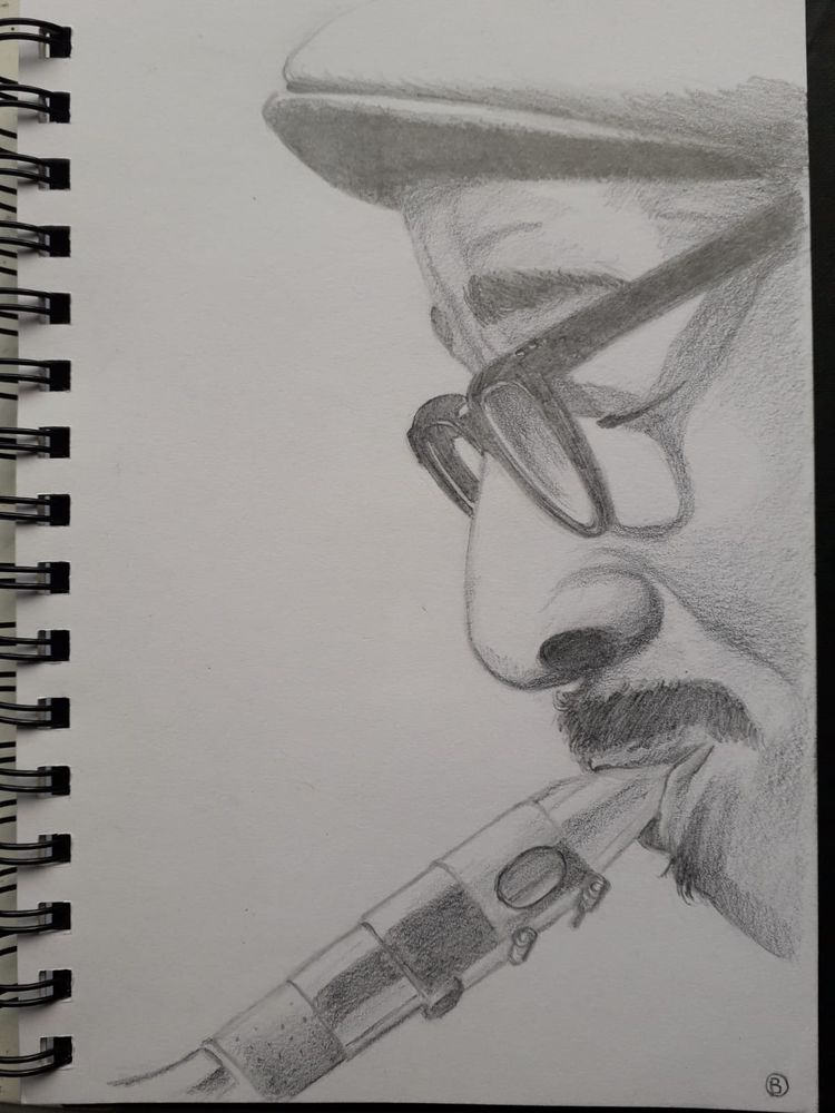 dessin au crayon à papier de Yusef Lateef de profil qui souffle dans son saxophone
