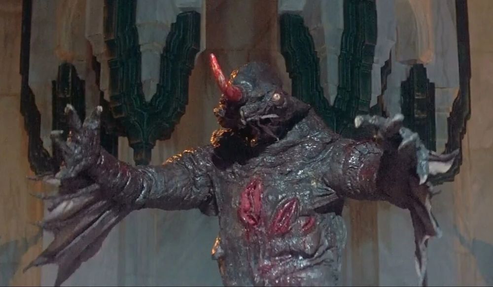 dagoth the dreaming god, upon awakening, is a very tall gishy fella with his sacramental horn now a big tuskey thing, and with webbing on his huge arms