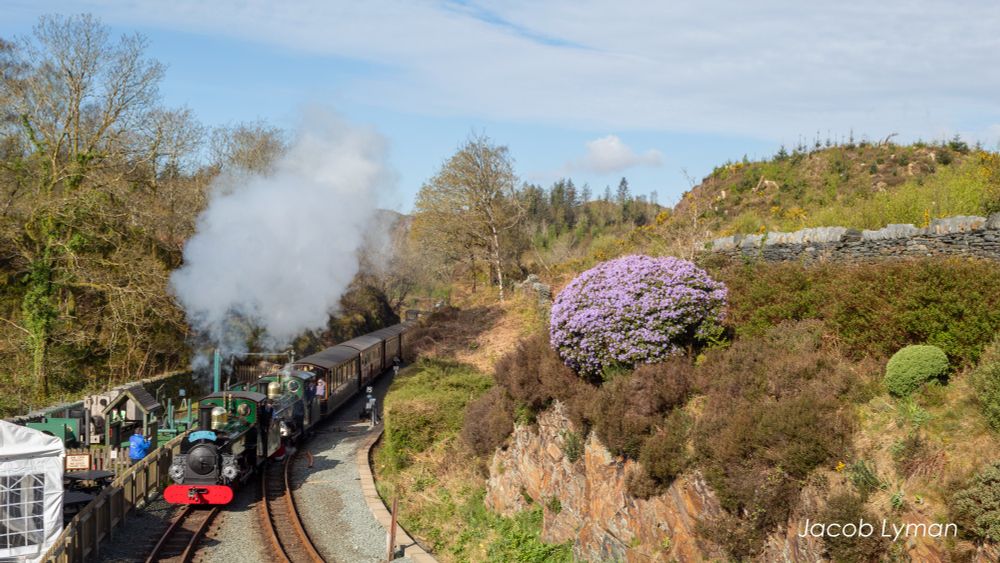 Sister Hunslets, Linda and Blanche; lead The Snowdonian special into Tan-Y-Blwch on the Ffestiniog on April 20, 2024. A smaller Quarry Hunslet had lead the consist out of Harbour Station, but was cut-off early at Minfford; leaving the two larger Hunslets to take the job of leading The Snowdonian up the line.